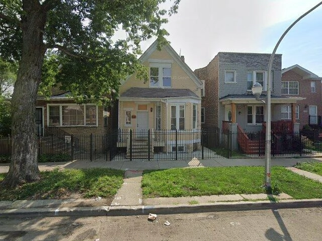 House image located at Chicago, IL 60651