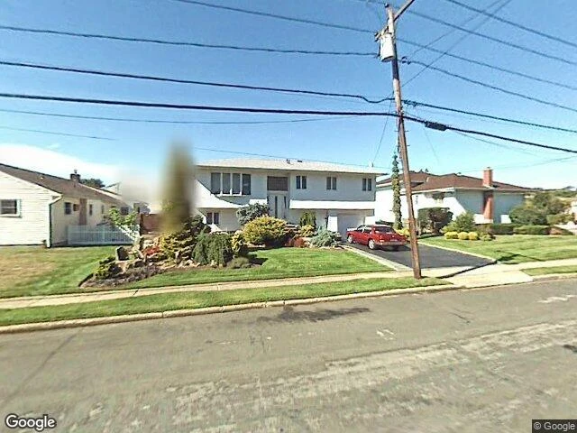 House image located at Massapequa Park, NY 11762