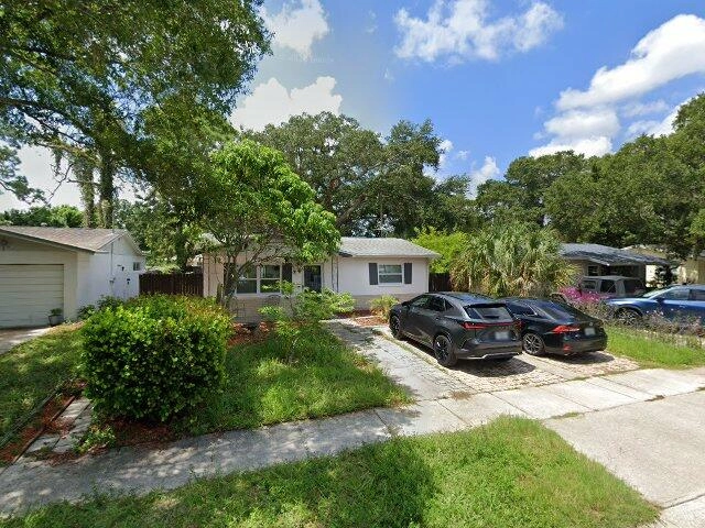 House image located at Saint Petersburg, FL 33703