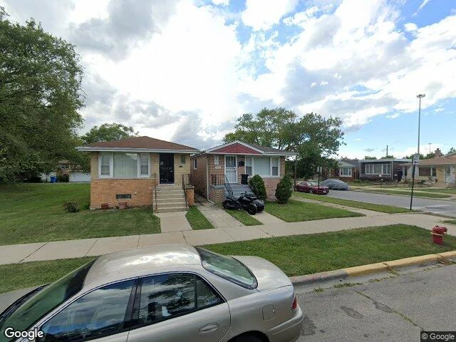 House image located at Chicago, IL 60628