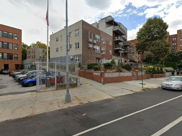 House image located at Freeport, NY 11520