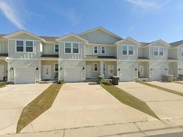 House image located at Pensacola, FL 32526