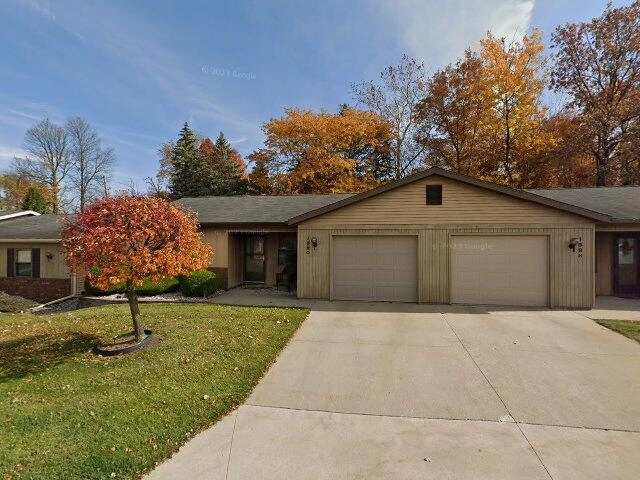 House image located at Kendallville, IN 46755