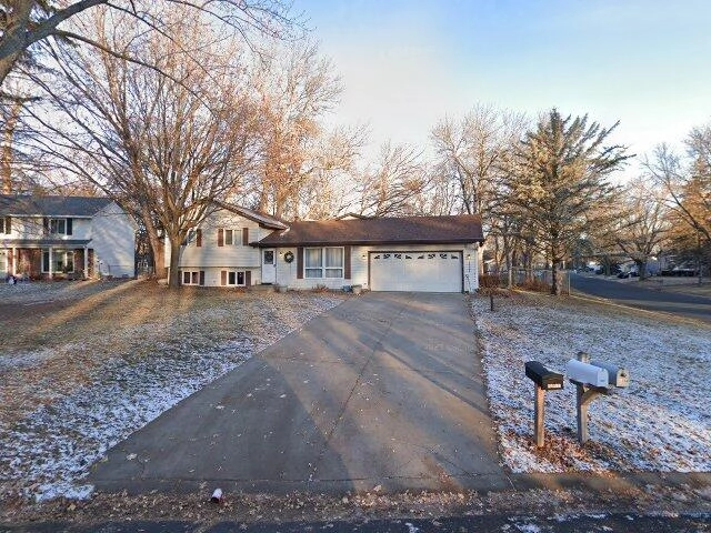 House image located at Osseo, MN 55369