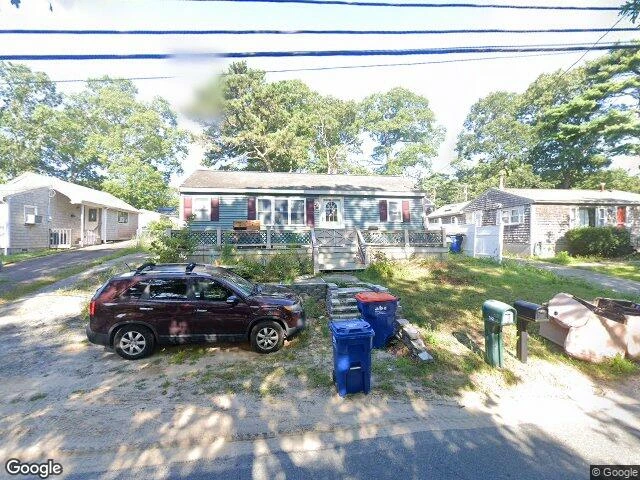 House image located at East Wareham, MA 02538