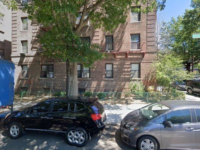 House image located at Bellwood, IL 60104