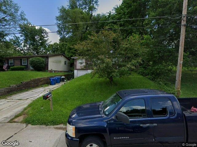House image located at Saint Louis, MO 63135