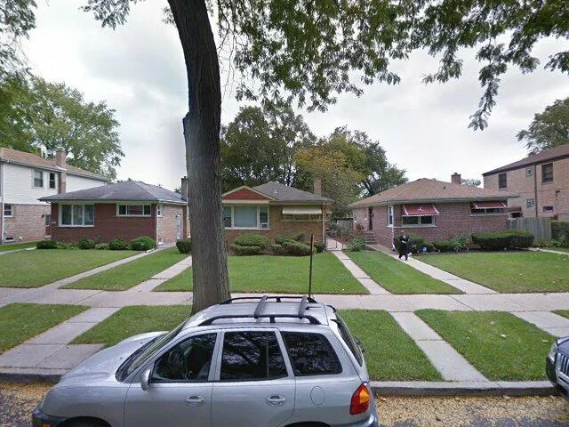 House image located at Evanston, IL 60202