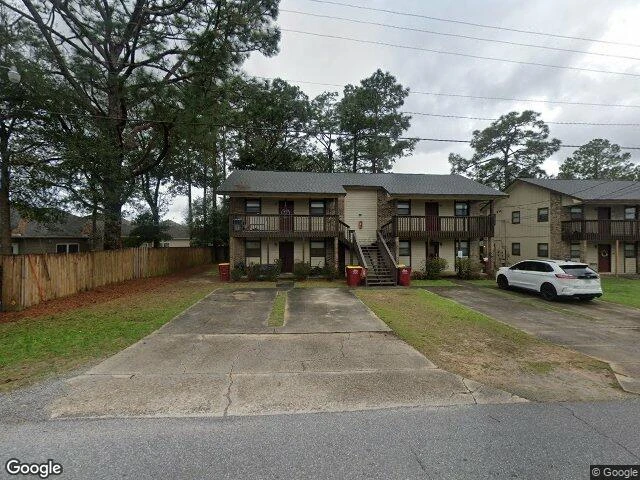 House image located at Crestview, FL 32539