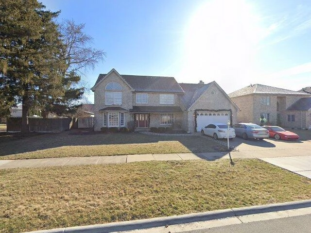 House image located at Burbank, IL 60459