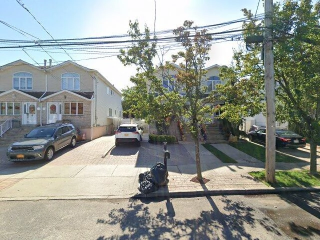House image located at Natrona Heights, PA 15065