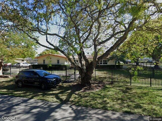 House image located at Miami, FL 33157