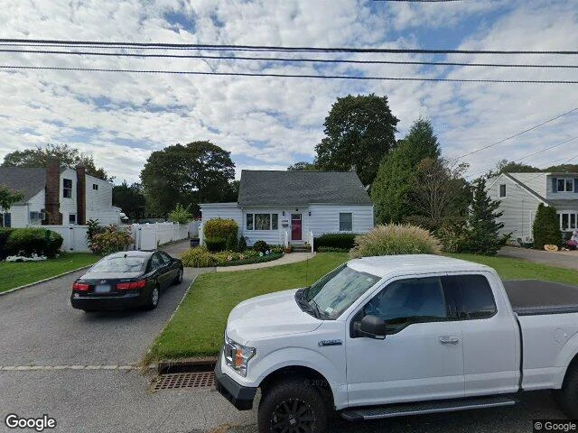 House image located at Bay Shore, NY 11706