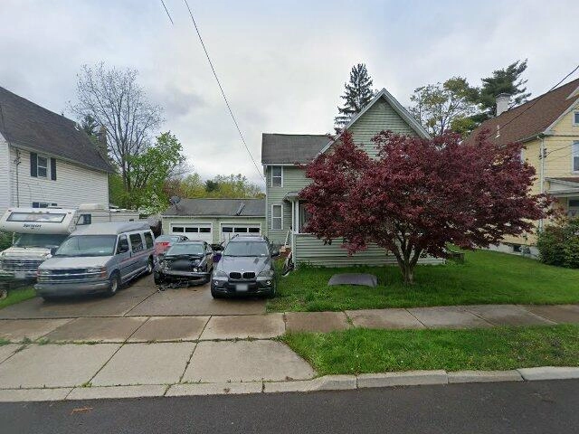 House image located at Worcester, MA 01610