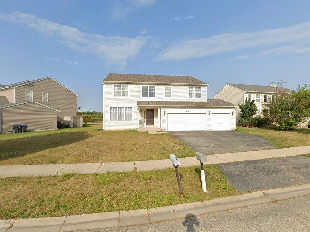 House image located at Wadsworth, IL 60083