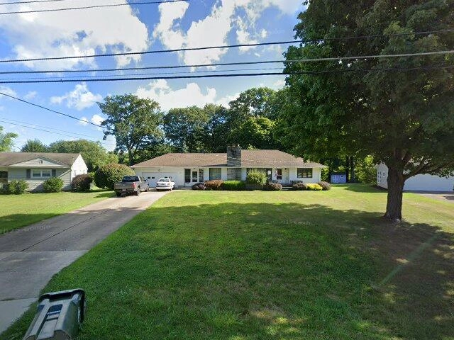 House image located at Amherst, OH 44001