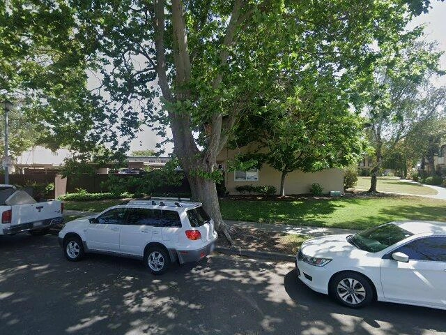 House image located at Hayward, CA 94545