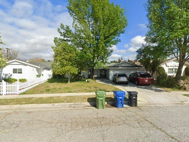 House image located at Northridge, CA 91324