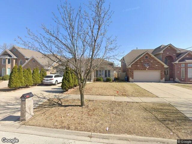 House image located at Burbank, IL 60459