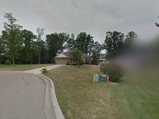 House image located at Grand Blanc, MI 48439