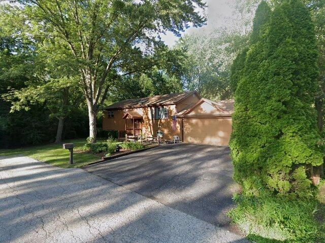 House image located at Mchenry, IL 60051