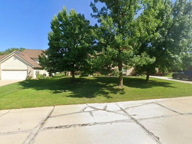 House image located at Farmington, MI 48331