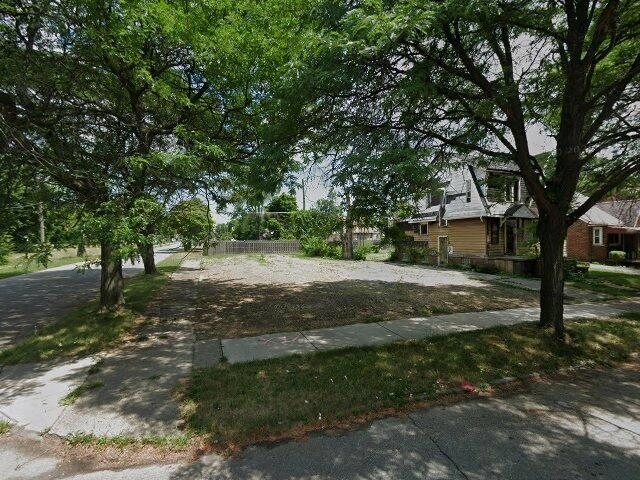 House image located at Detroit, MI 48213