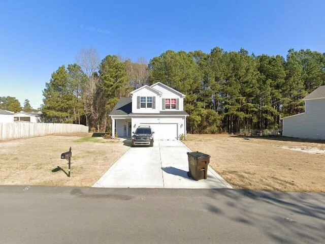 House image located at Spring Lake, NC 28390