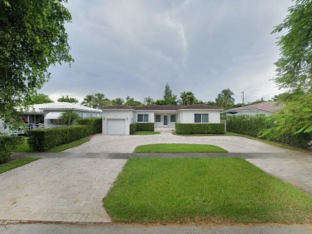 House image located at Miami, FL 33155