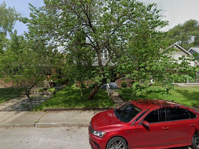 House image located at Indianapolis, IN 46201