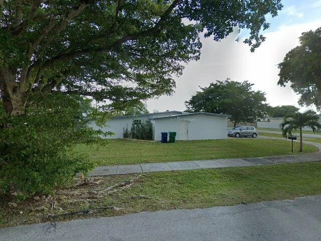 House image located at Miami, FL 33157