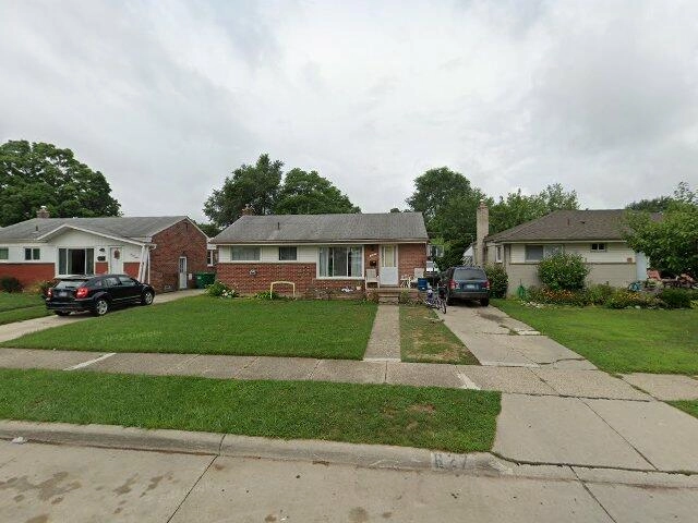 House image located at Garden City, MI 48135