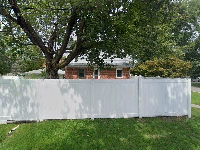 House image located at Wanaque, NJ 07465