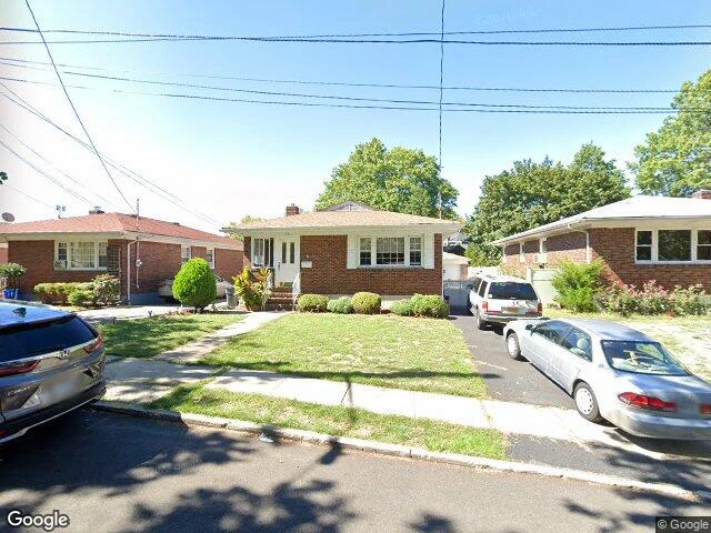 House image located at Staten Island, NY 10305