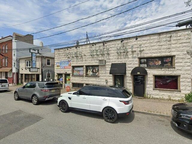 House image located at Newark, NJ 07105