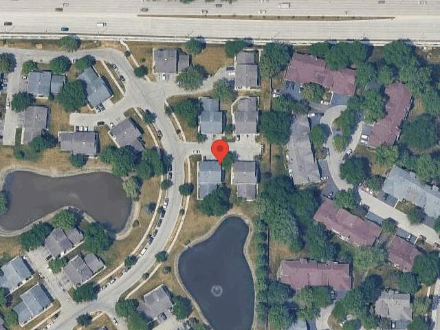 House image located at Wheeling, IL 60090