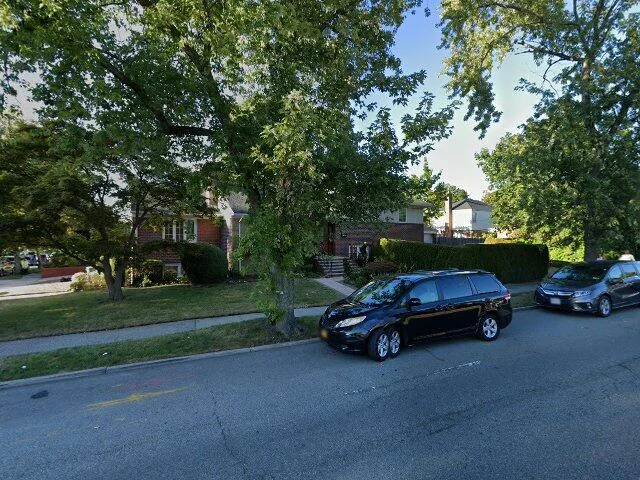 House image located at Oakland Gardens, NY 11364