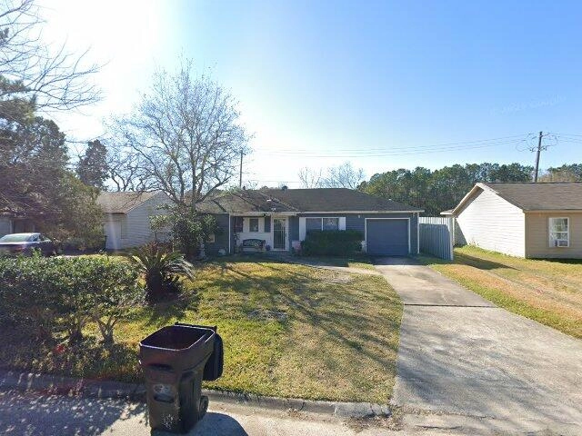 House image located at Houston, TX 77033
