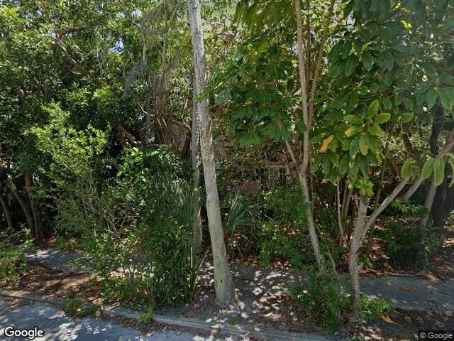 House image located at Saint Petersburg, FL 33706