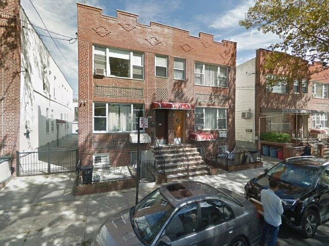 House image located at Muncie, IN 47302