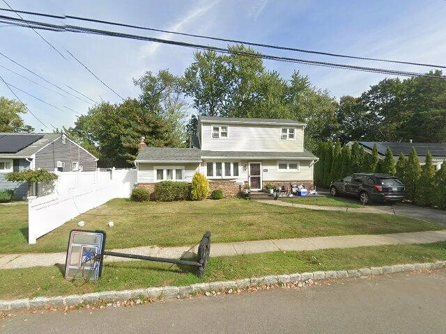 House image located at Bay Shore, NY 11706