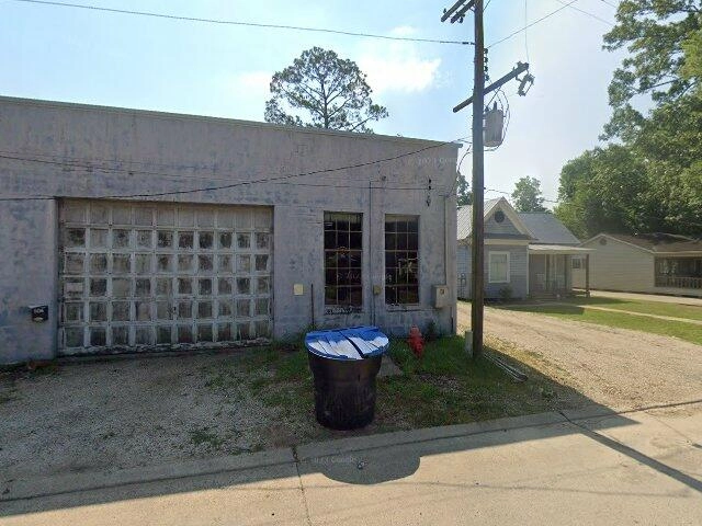 House image located at Welsh, LA 70591