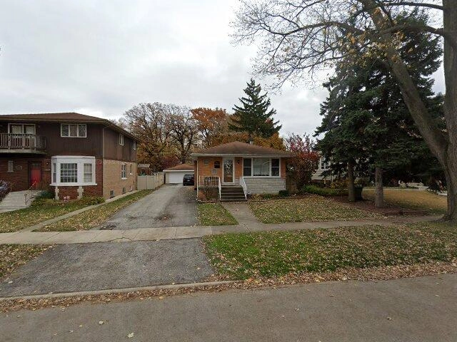 House image located at Oak Lawn, IL 60453