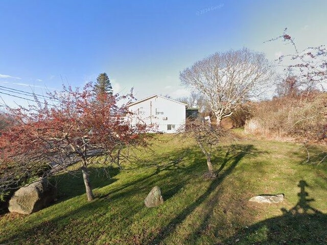 House image located at Montauk, NY 11954