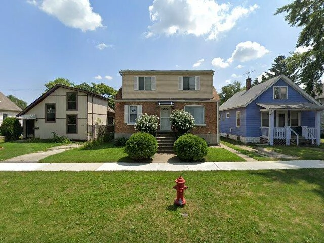 House image located at Lyons, IL 60534