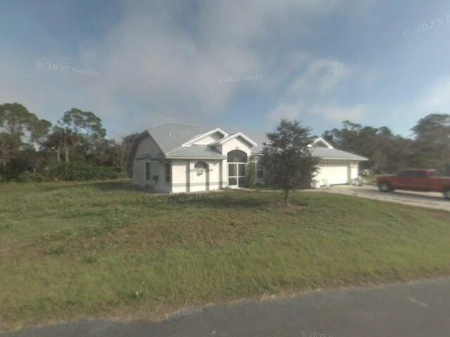 House image located at Alva, FL 33920