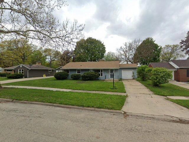 House image located at Rockford, IL 61103