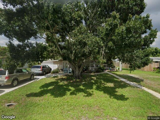 House image located at Fort Myers, FL 33901