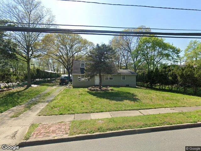 House image located at Riverton, NJ 08077
