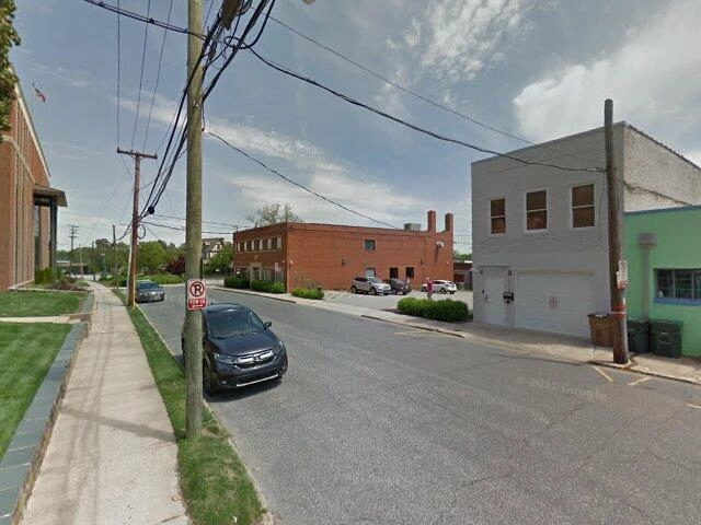 House image located at Albany, IL 61230